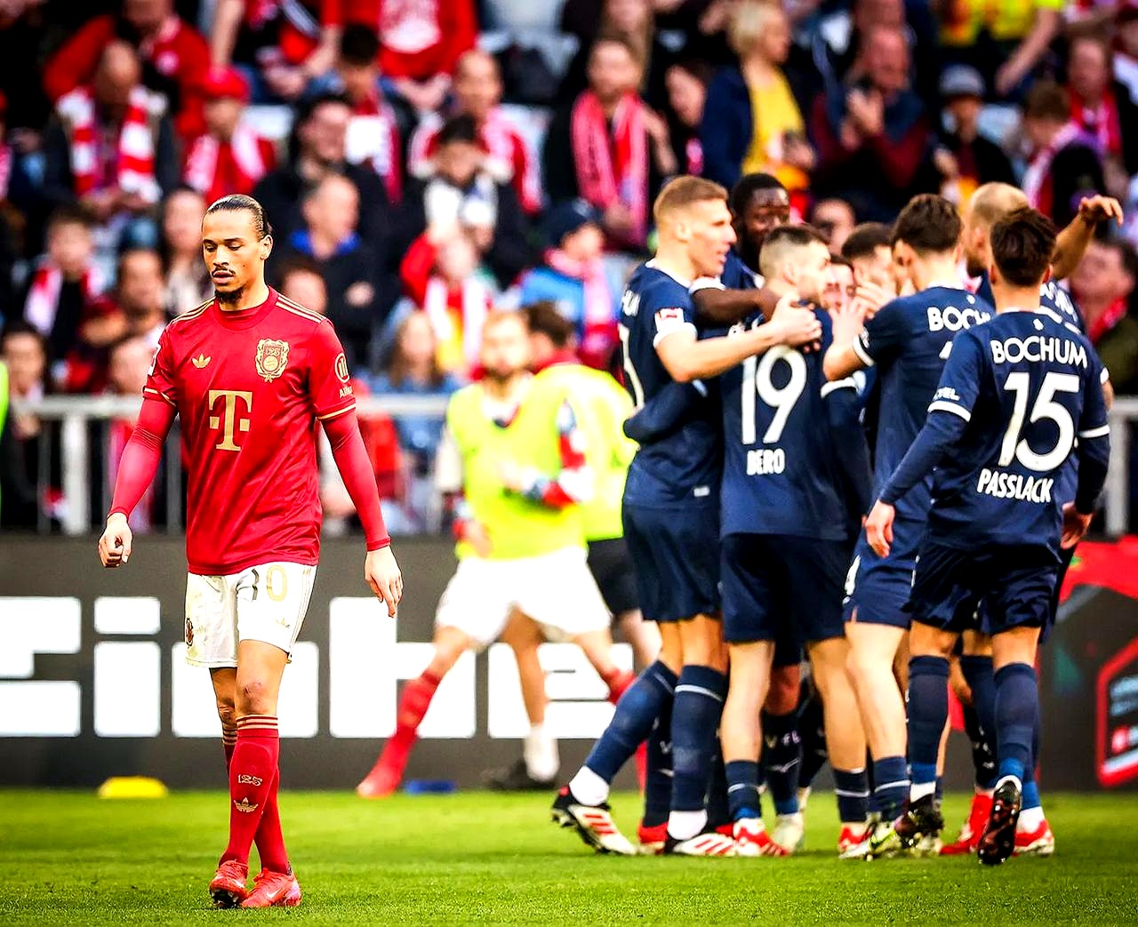 关于赛前葡超焦点战，勒沃库森状态回暖，赛场秩序良好，训练强度明显提升的信息