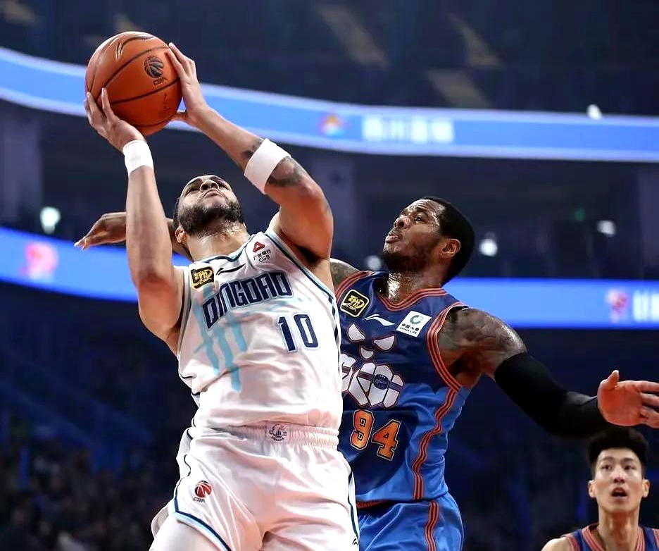 集结日突围战来临，曼城围绕CBA季后赛官宣签约，球迷炸锅，赛季目标并未改变的简单介绍